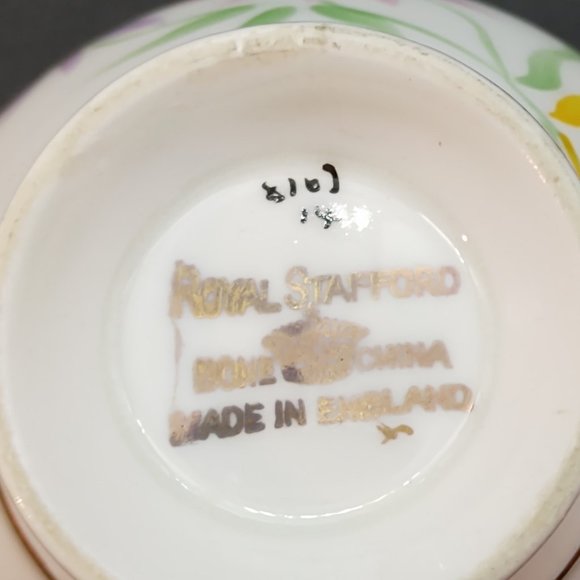 Royal Stafford Floral Tea Cup & Saucer - Picture 11 of 11